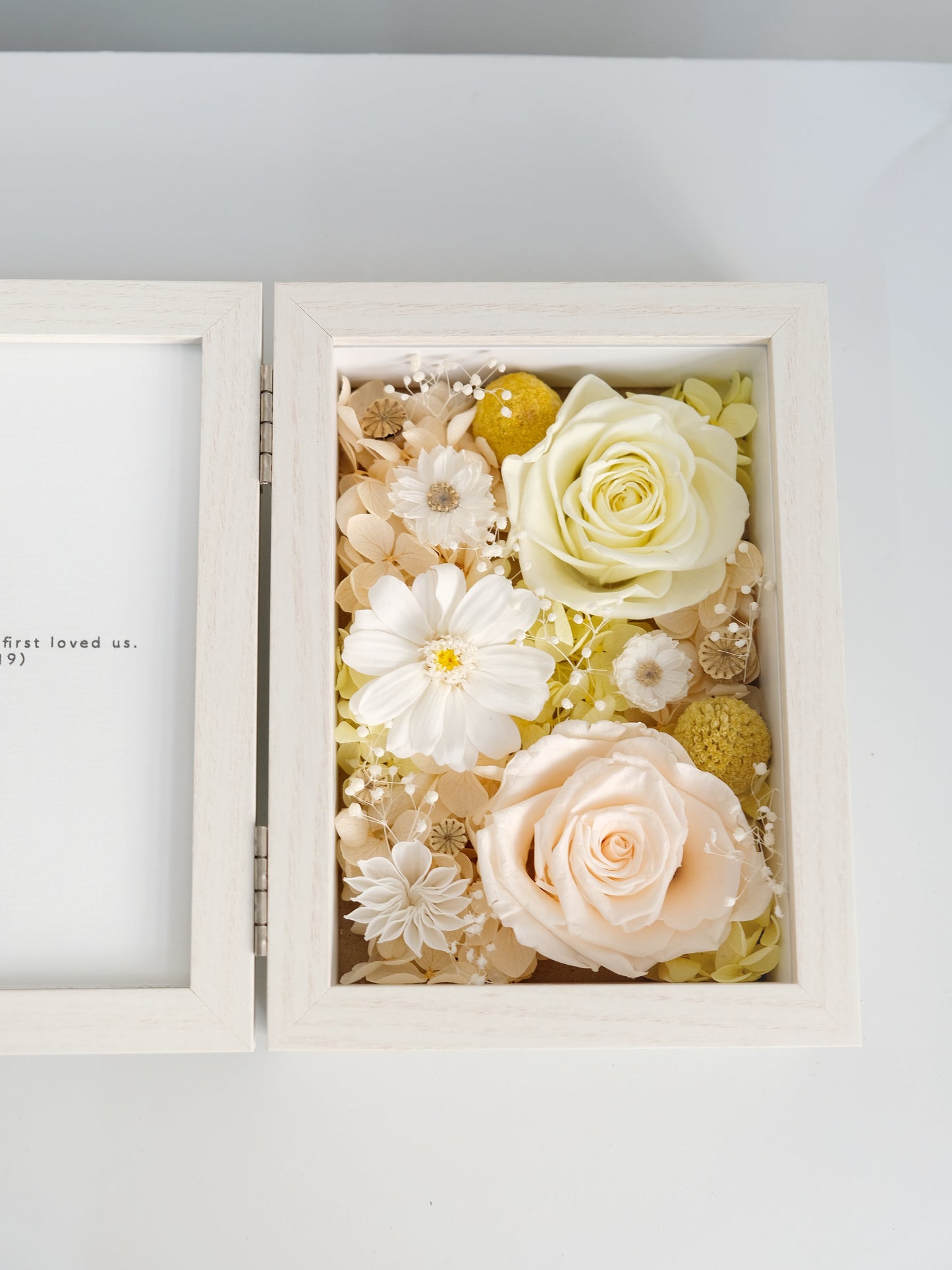 Preserved Flower Photo Frame - Light Yellow and Orange