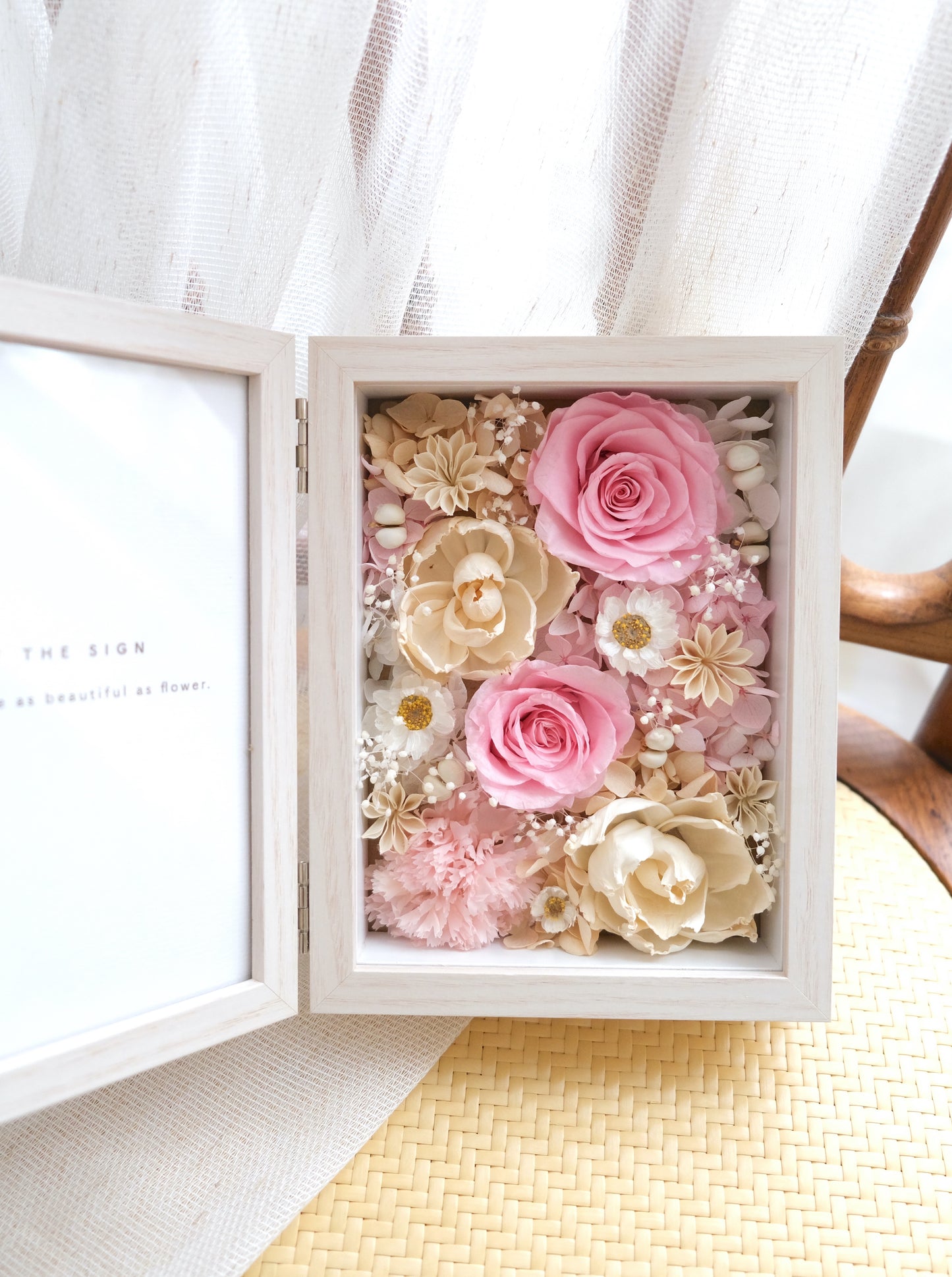 Preserved Photo Frame - Pink Rose with Peony Flower