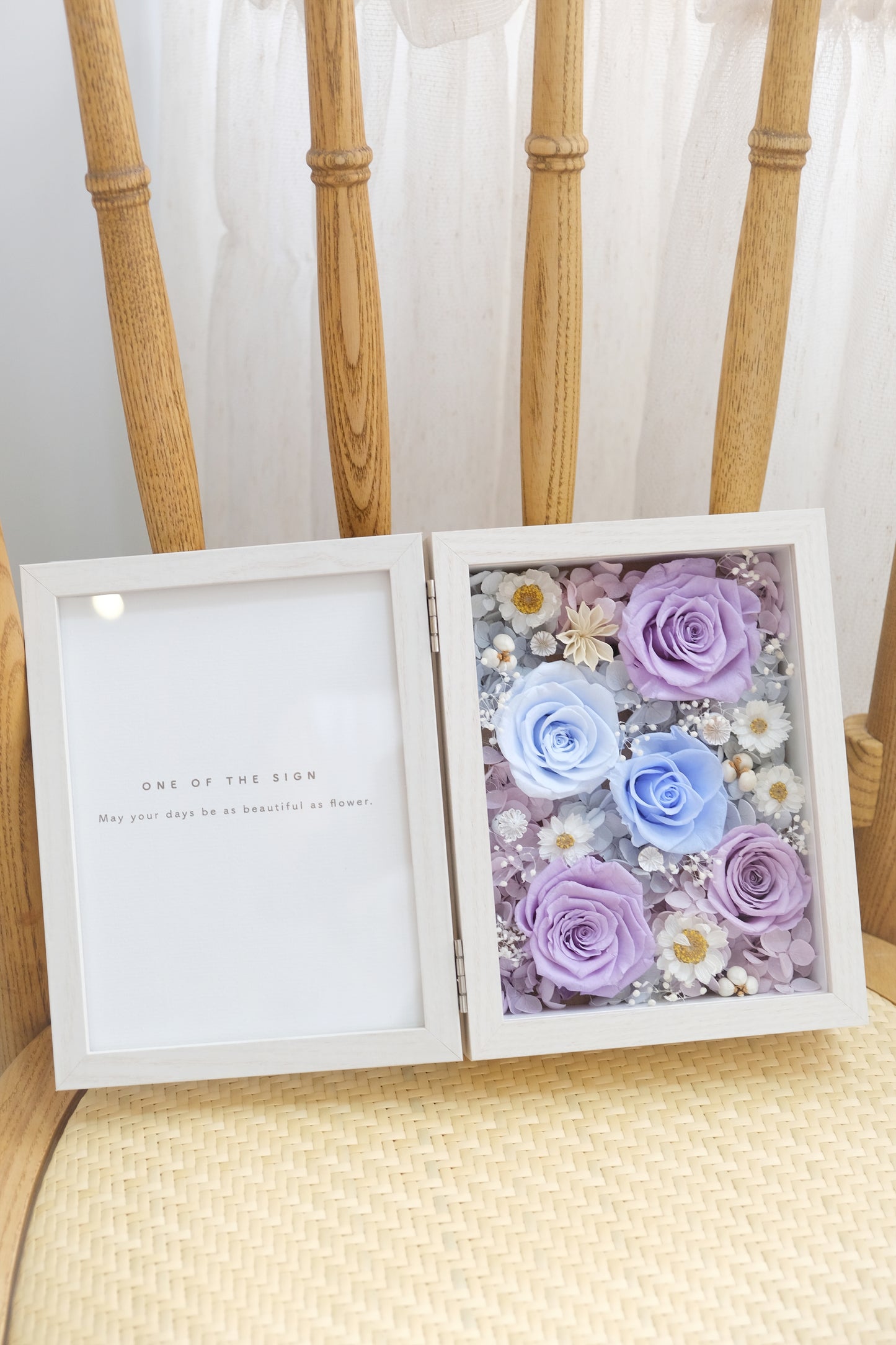 Preserved Flower Photo Frame - Purple x Blue