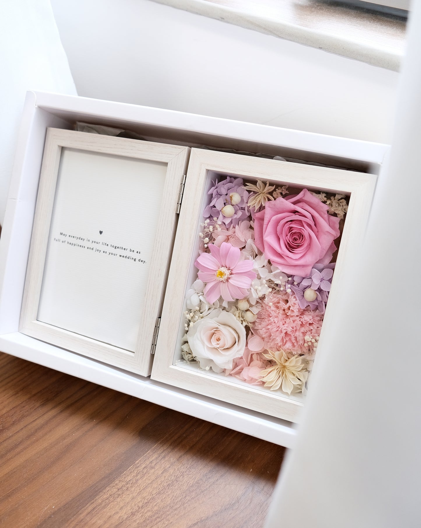 Preserved Flower Photo Frame - Pink