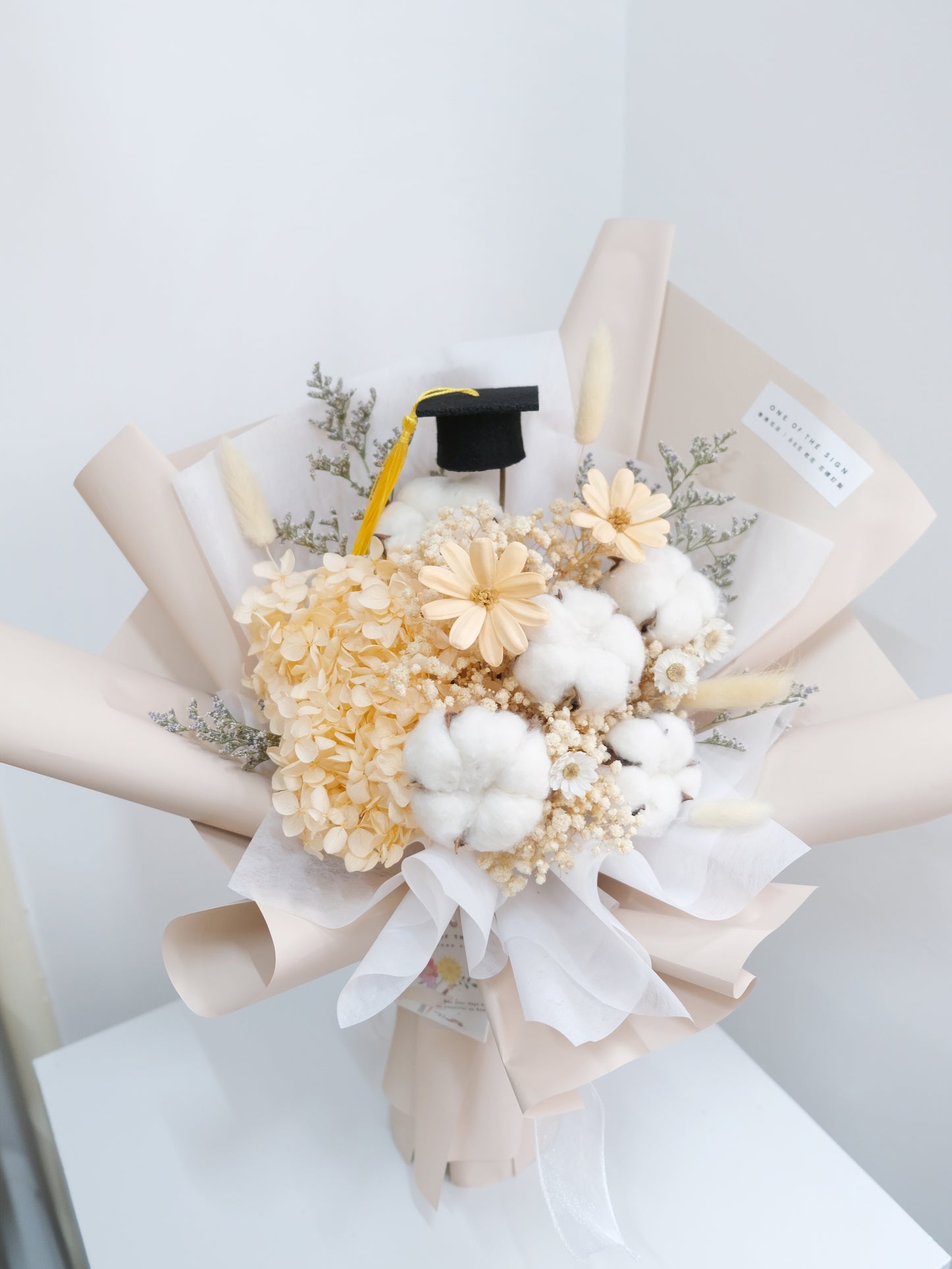 木棉花x永生繡球花束 - 淺橙色 | Cotton Flower x Preserved Hydrangeas Bouquet - Light Orange