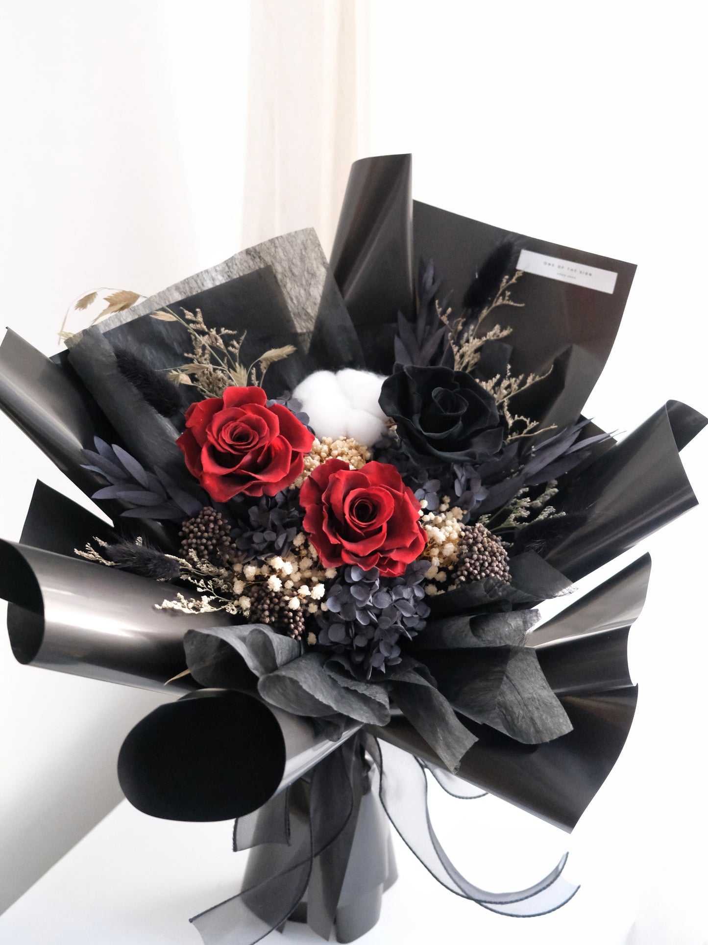 玫瑰永生花束 - 酒紅x黑 | Preserved Rose Flower Bouquet - Red x Black